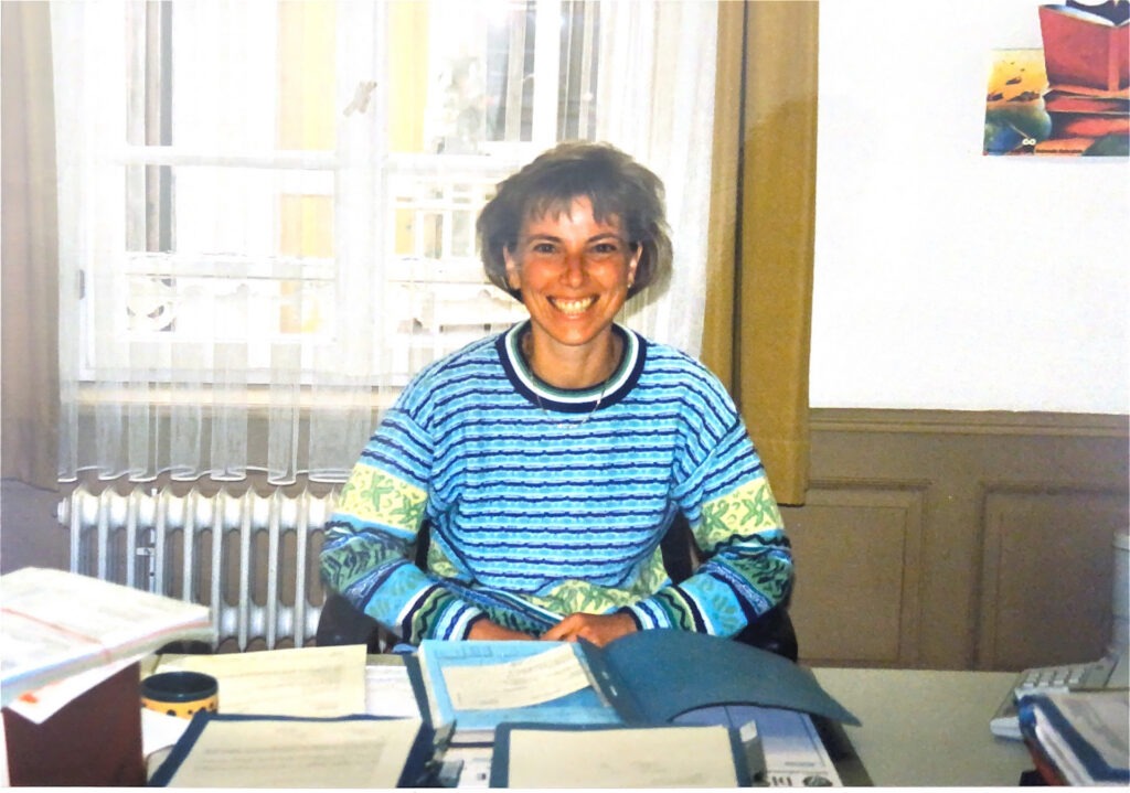 Ein Portraitbild von Angelika Haas-Scheuermann aus der Anfangszeit